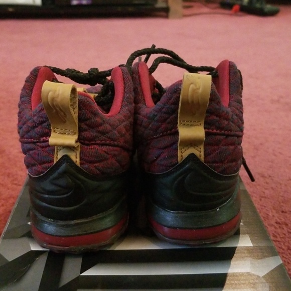 Lebron's - Picture 3 of 8